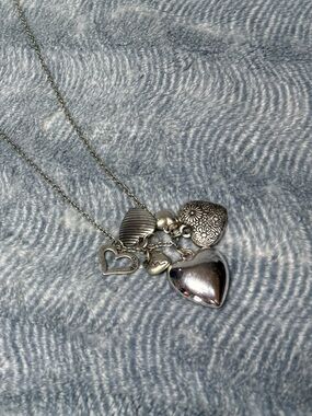Vintage Aeropostale Silver Heart Cluster Charm Necklace - Y2K Boho